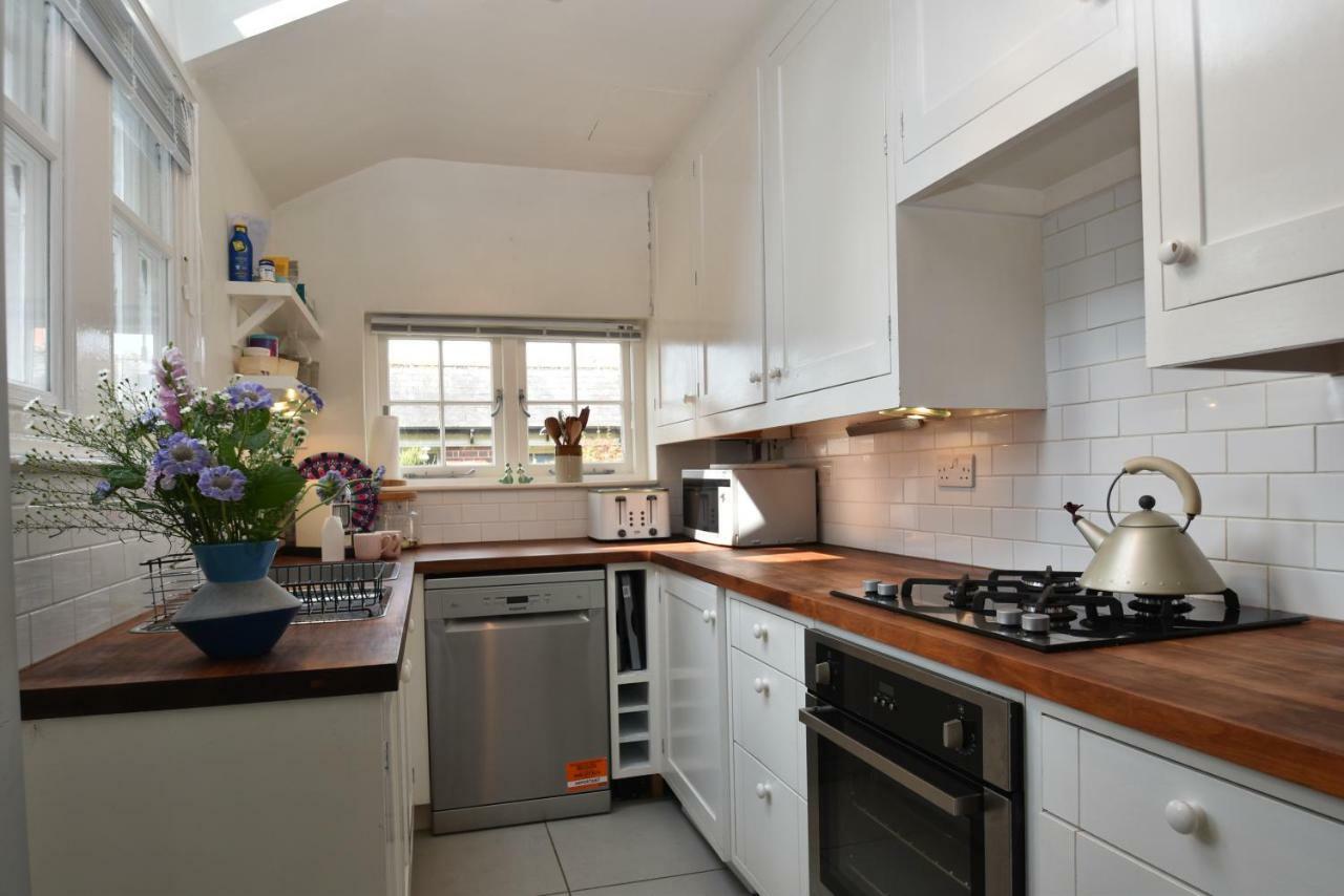 Coastguard'S Cottage Pett Exterior photo